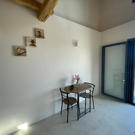 The Stone House 度假居 沃特斯