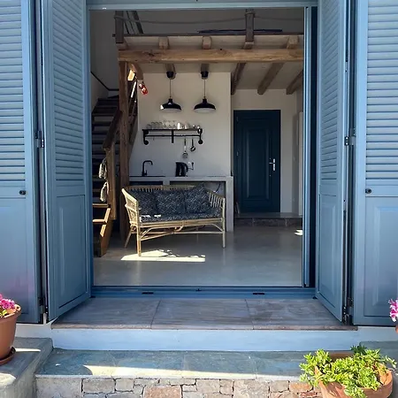 The Stone House * 沃特斯